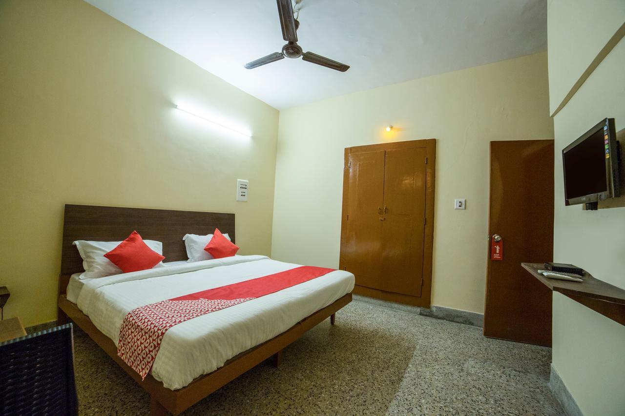 Hotel Oyo 13374 Vididhi Visakhapatnam Zewnętrze zdjęcie
