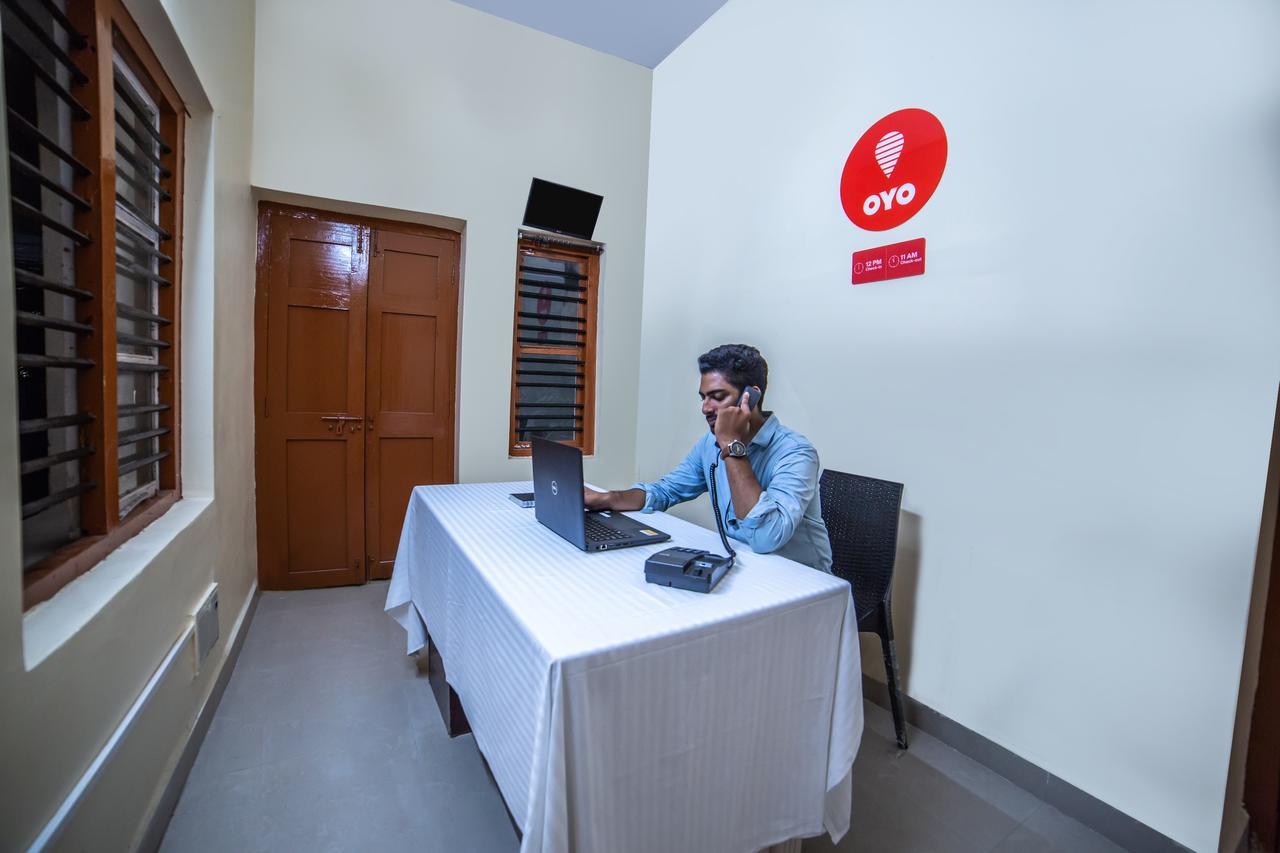 Hotel Oyo 13374 Vididhi Visakhapatnam Zewnętrze zdjęcie