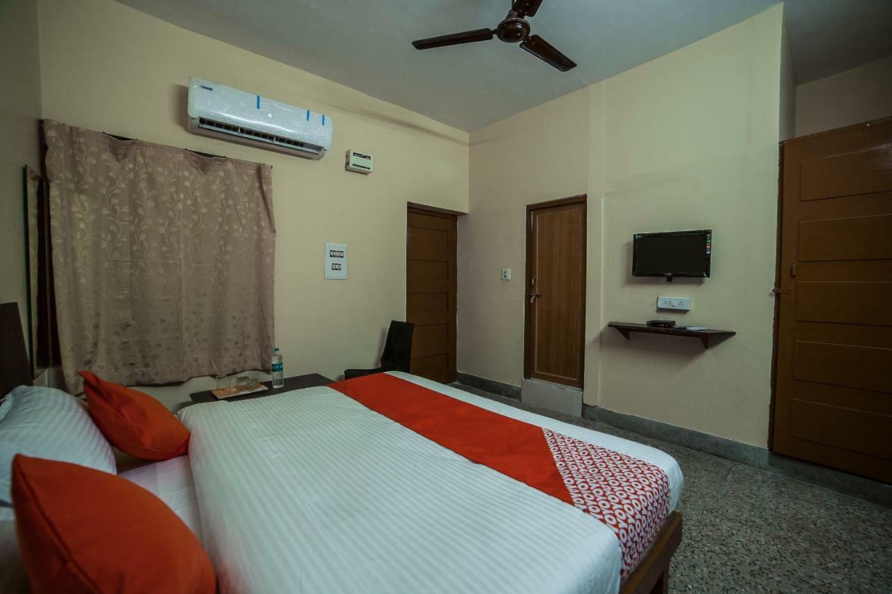 Hotel Oyo 13374 Vididhi Visakhapatnam Zewnętrze zdjęcie