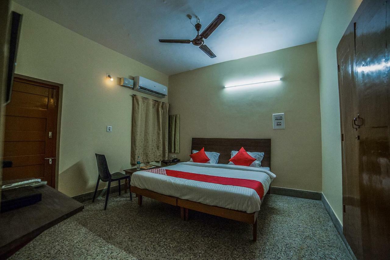 Hotel Oyo 13374 Vididhi Visakhapatnam Zewnętrze zdjęcie